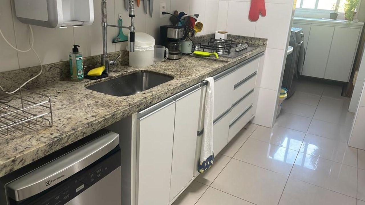 Apartamento à venda com 3 quartos, 110m² - Foto 20