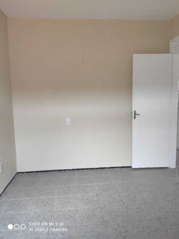 Apartamento para alugar com 3 quartos, 85m² - Foto 12