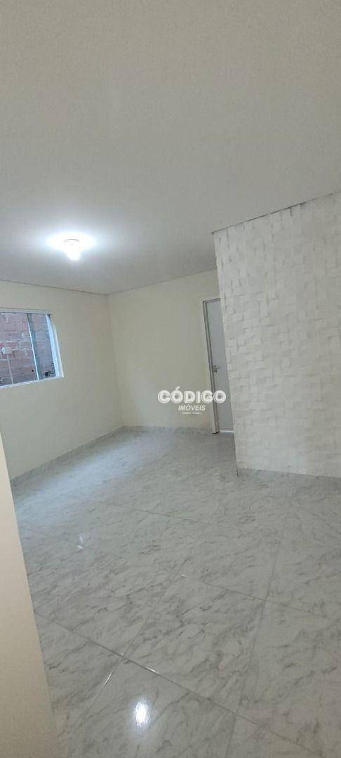 Sobrado para alugar com 3 quartos, 100m² - Foto 3