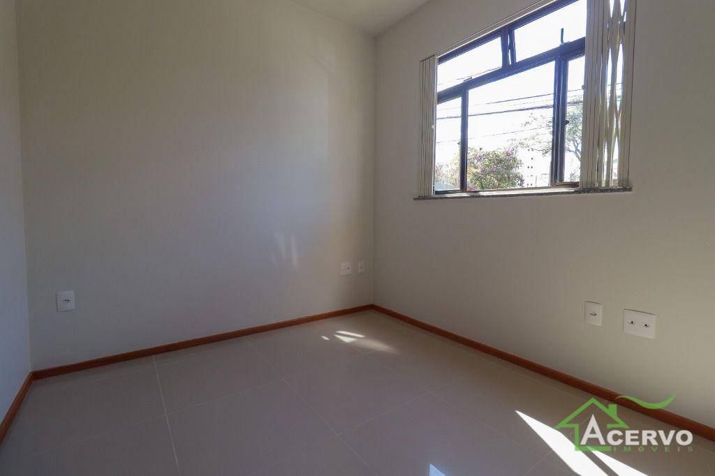 Apartamento à venda com 2 quartos, 64m² - Foto 7