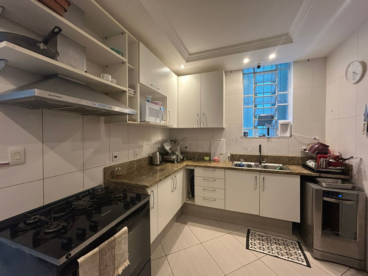 Casa à venda com 10 quartos, 700m² - Foto 8