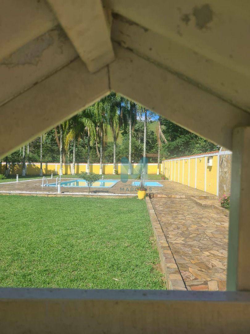 Chácara à venda com 5 quartos, 600m² - Foto 15