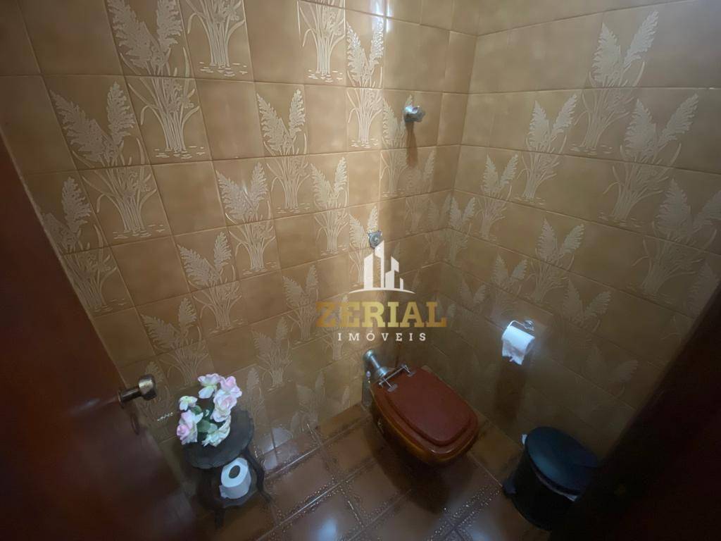 Sobrado à venda e aluguel com 4 quartos, 265m² - Foto 9