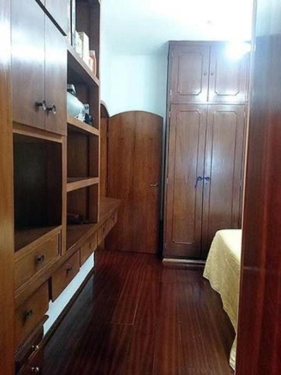 Casa à venda com 3 quartos, 185m² - Foto 13