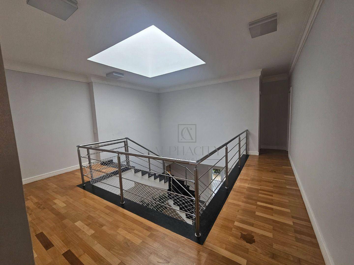 Casa de Condomínio à venda com 4 quartos, 600m² - Foto 18