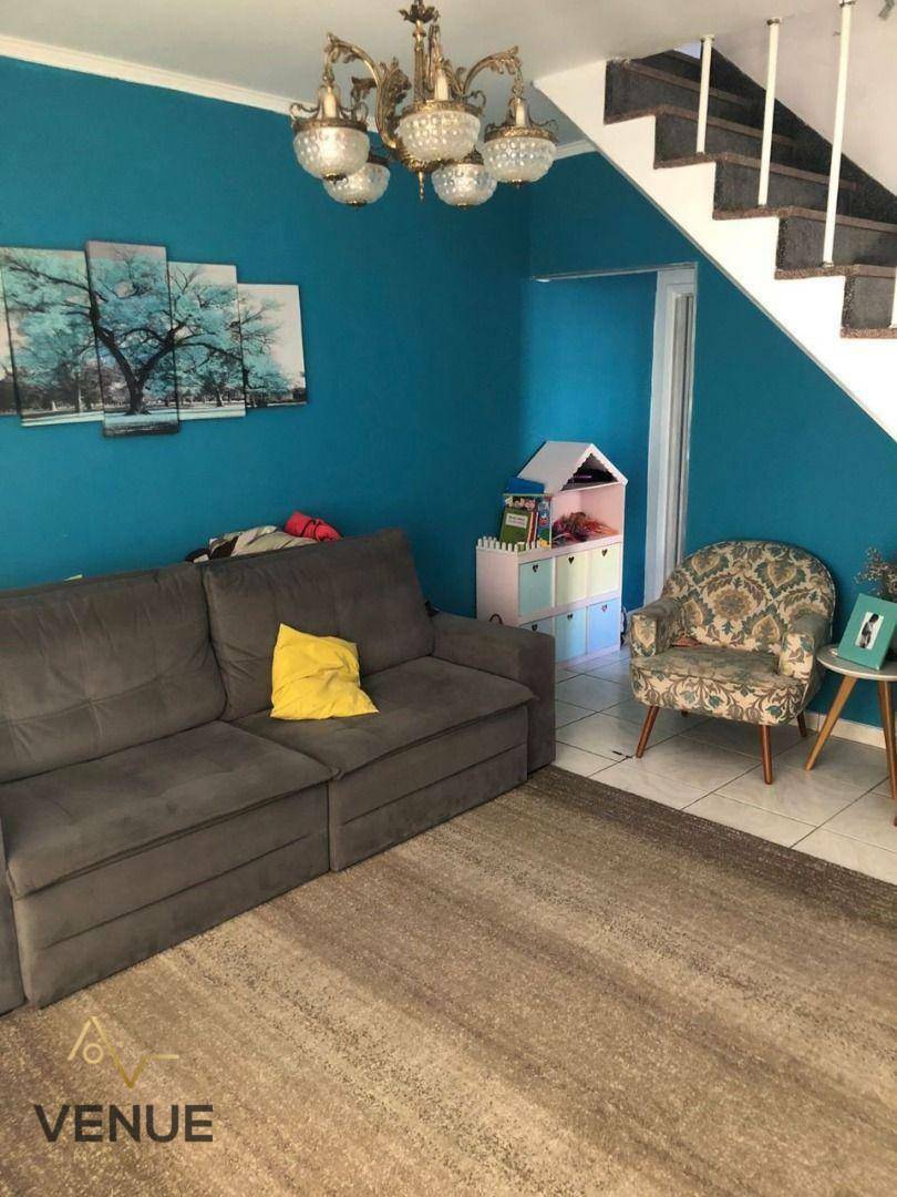 Sobrado à venda com 2 quartos, 135m² - Foto 2