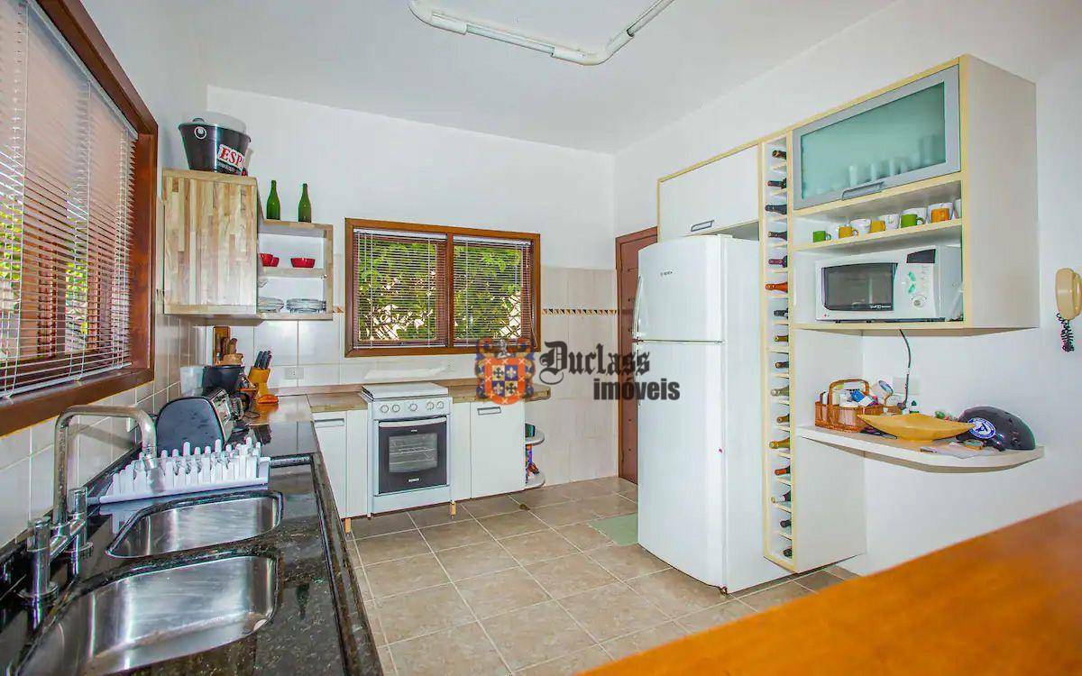 Sobrado à venda com 4 quartos, 216m² - Foto 10