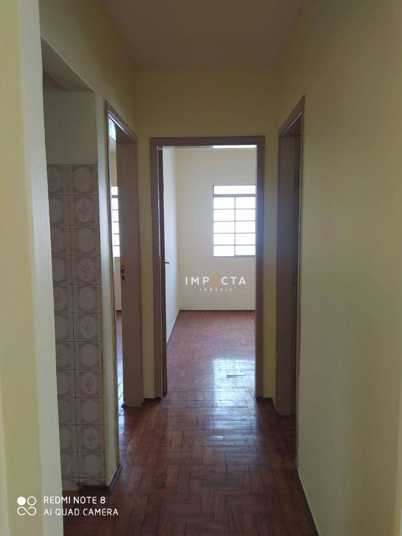 Casa à venda com 2 quartos, 108m² - Foto 9