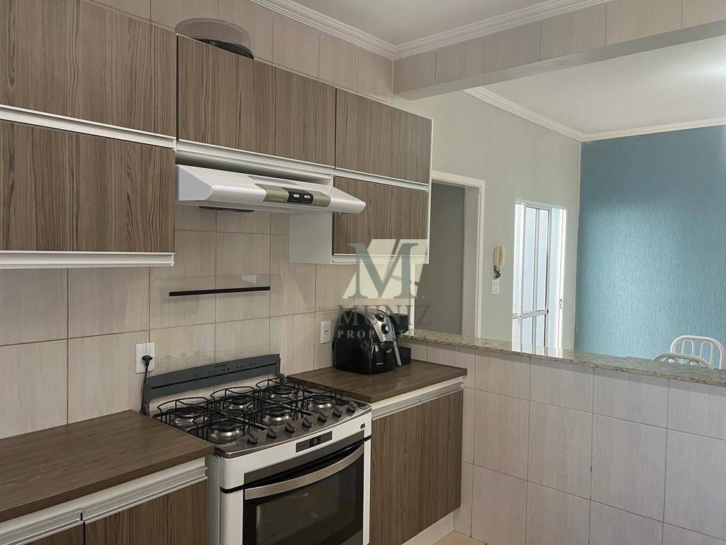 Casa à venda com 3 quartos, 132m² - Foto 8