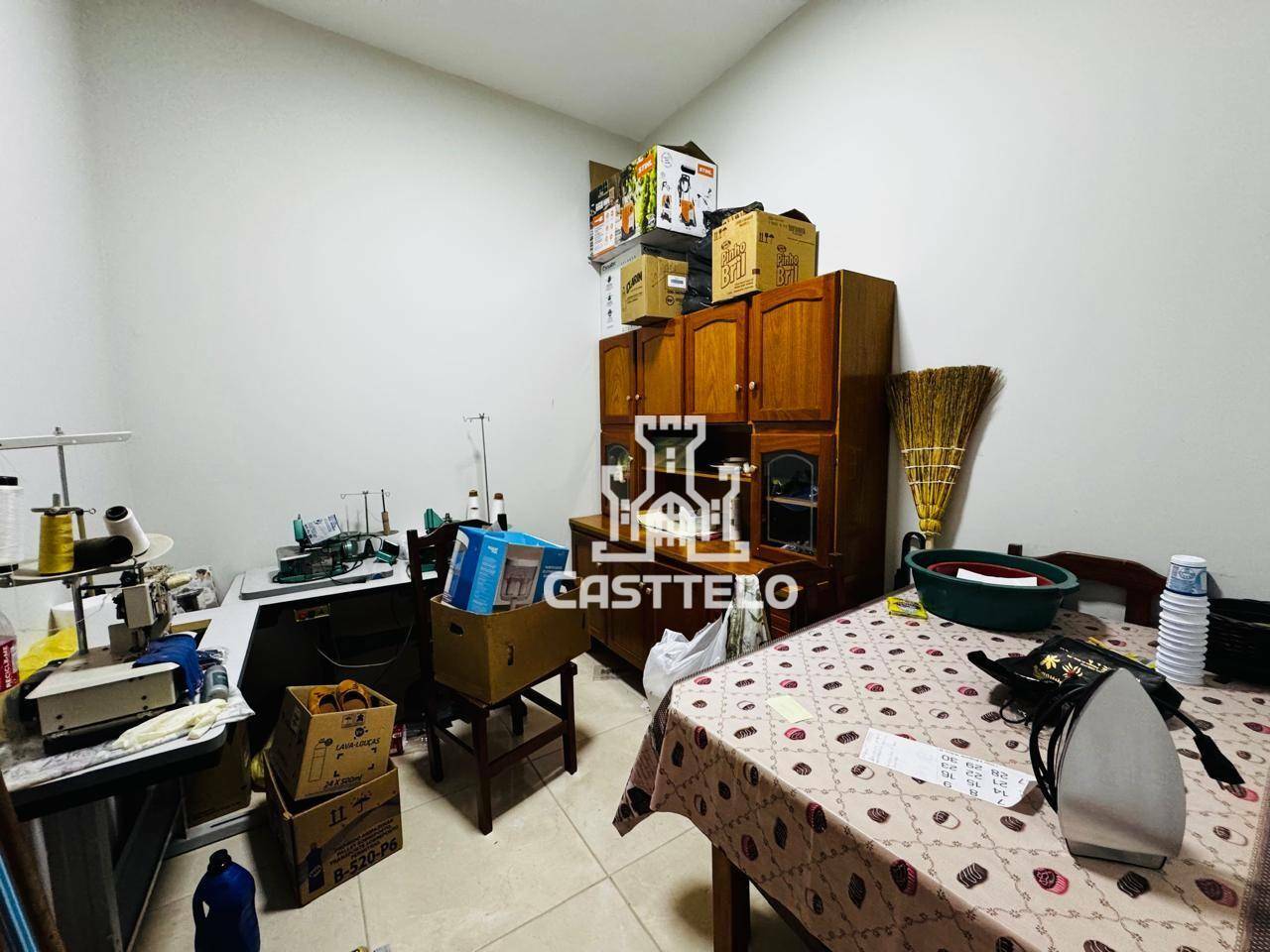 Casa à venda com 3 quartos, 300m² - Foto 23