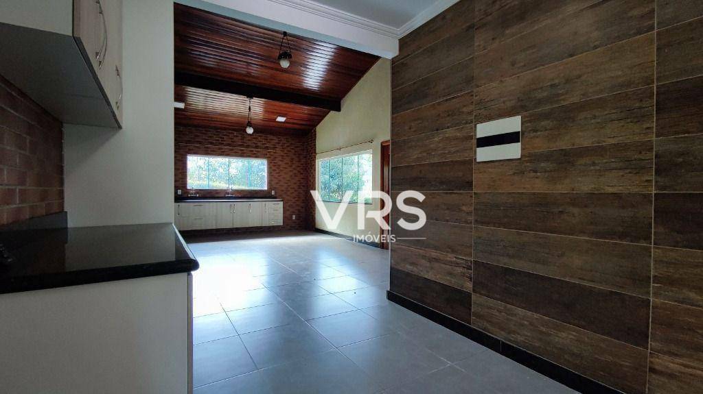 Casa de Condomínio à venda com 3 quartos, 220m² - Foto 10