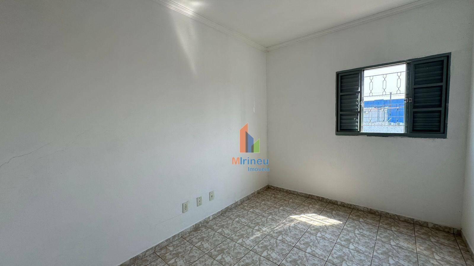 Apartamento para alugar com 2 quartos, 50m² - Foto 8