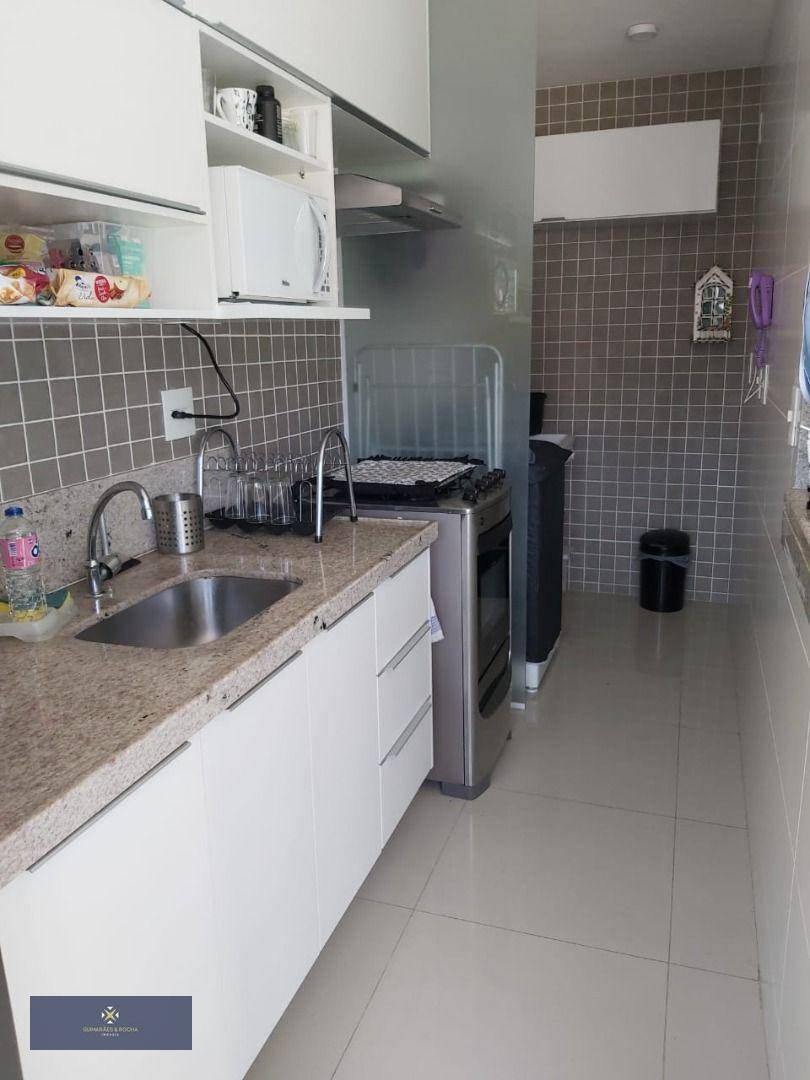 Apartamento à venda com 2 quartos, 79m² - Foto 17