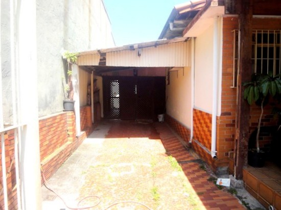 Casa à venda com 2 quartos, 300m² - Foto 24