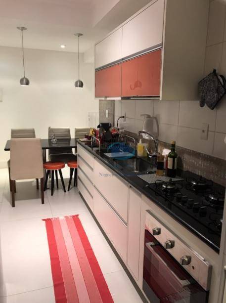 Apartamento à venda com 2 quartos, 69m² - Foto 5