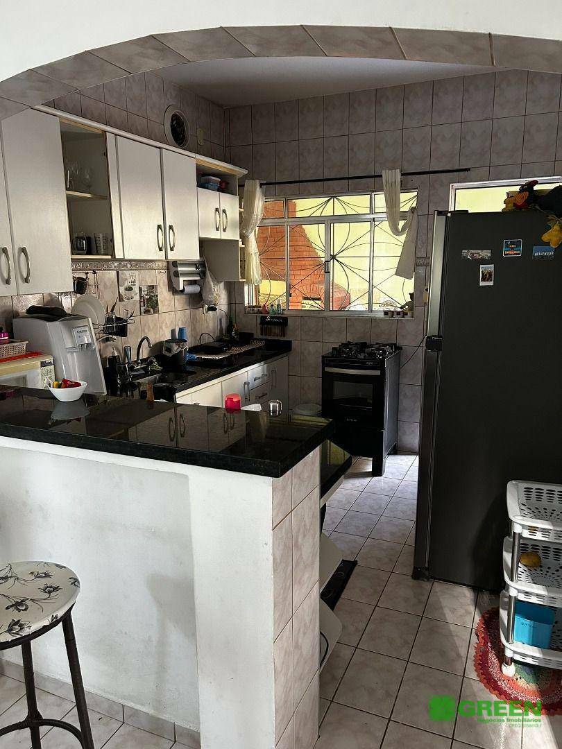 Casa à venda com 4 quartos, 155m² - Foto 5