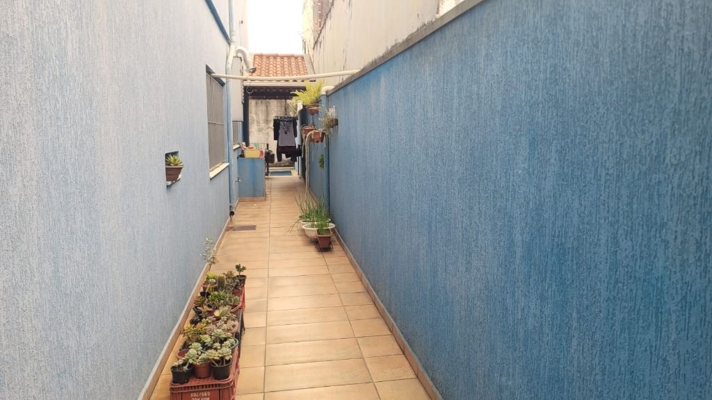 Sobrado à venda com 3 quartos, 225m² - Foto 3