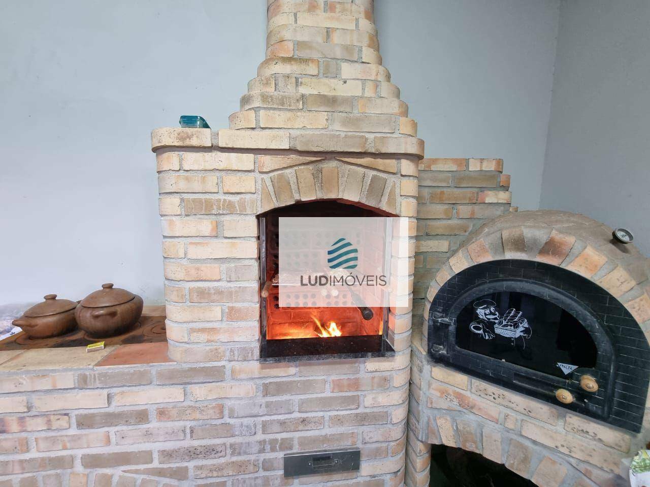 Casa de Condomínio à venda com 2 quartos, 120m² - Foto 11