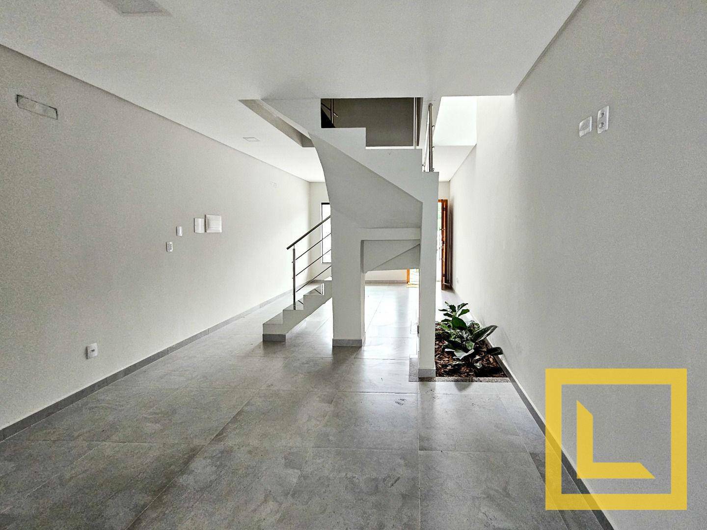 Sobrado à venda com 3 quartos, 125m² - Foto 4