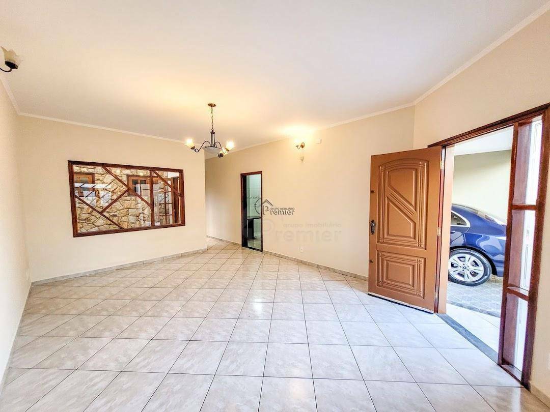 Casa para alugar com 3 quartos, 250m² - Foto 6