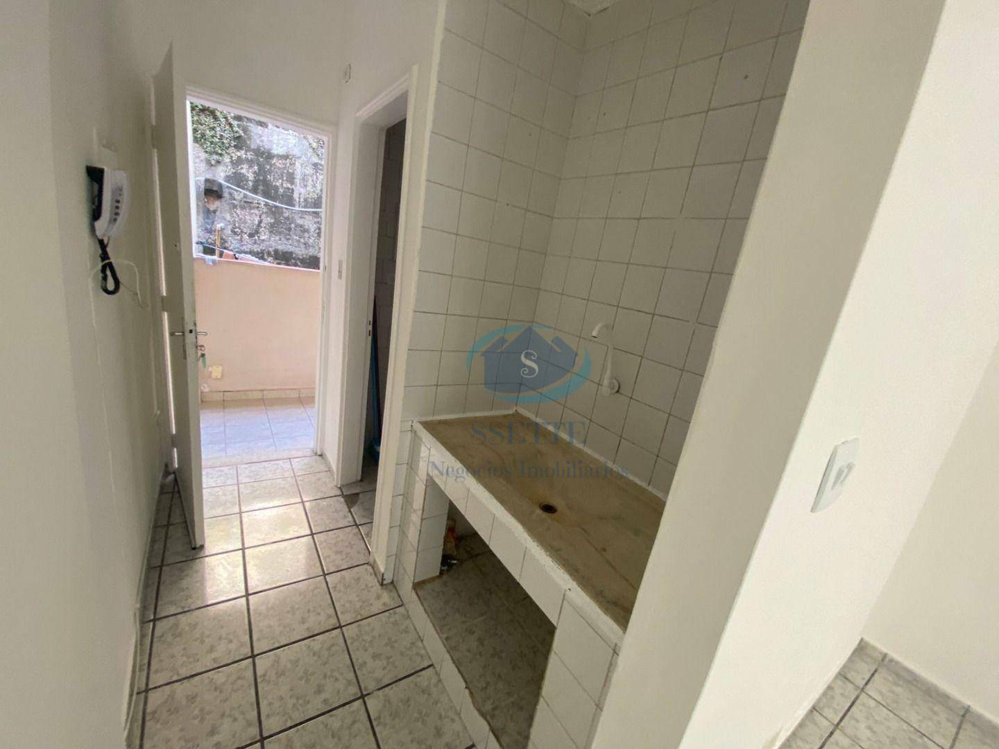 Apartamento para alugar com 1 quarto, 25m² - Foto 2