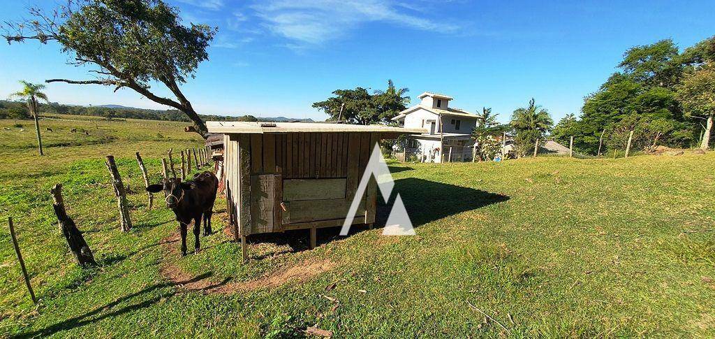 Chácara à venda com 3 quartos, 134m² - Foto 8