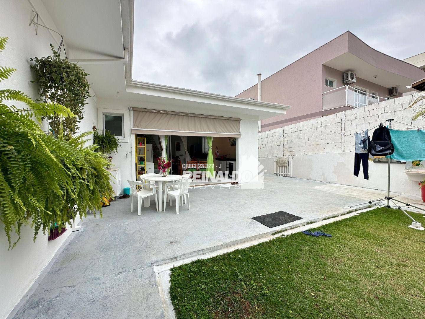 Casa de Condomínio à venda com 3 quartos, 176m² - Foto 20