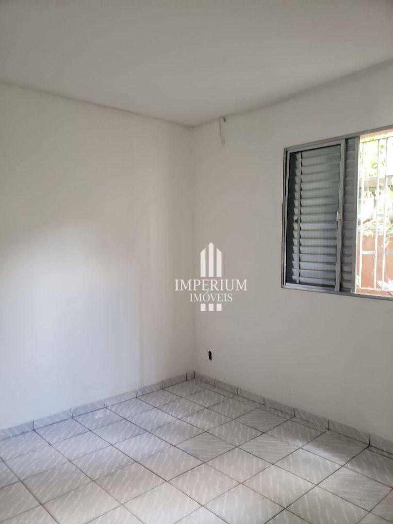 Casa à venda com 2 quartos, 74m² - Foto 4