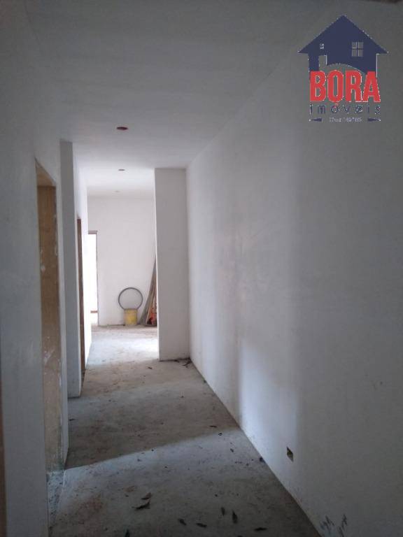 Casa à venda com 2 quartos, 130m² - Foto 18