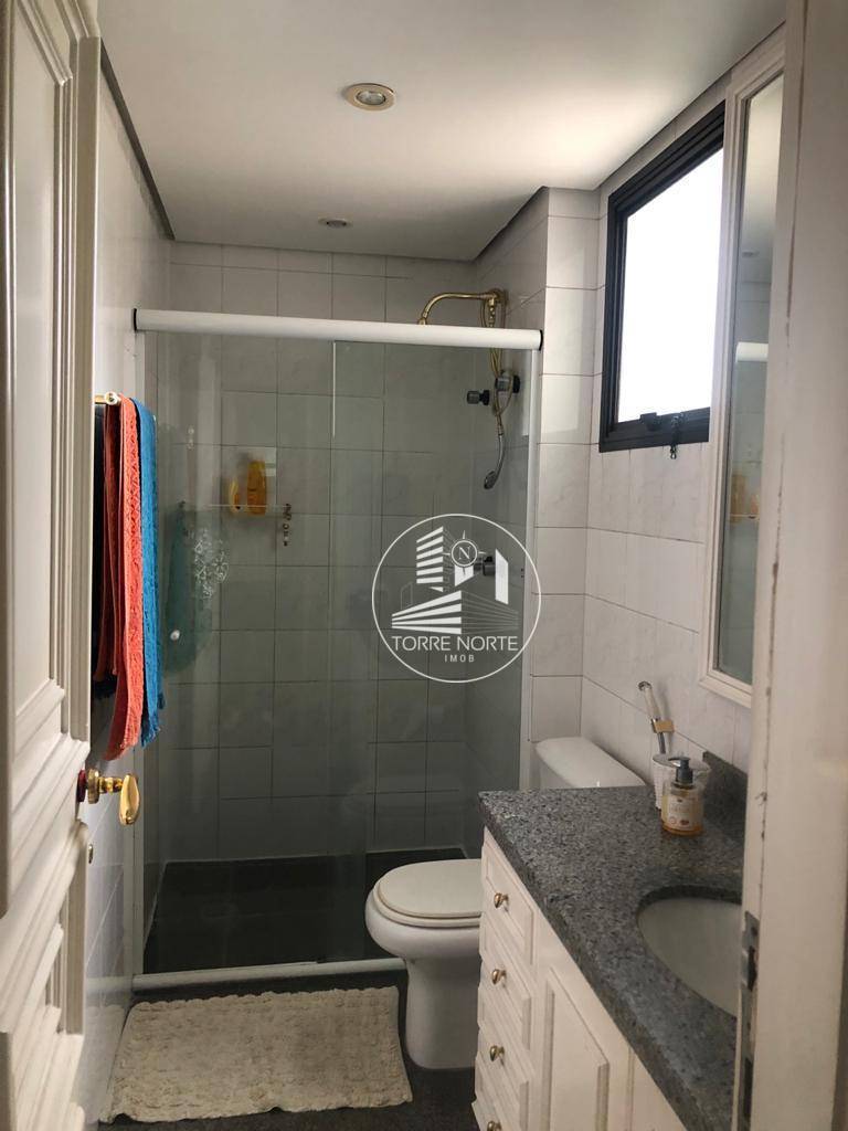 Apartamento à venda com 3 quartos, 185m² - Foto 26