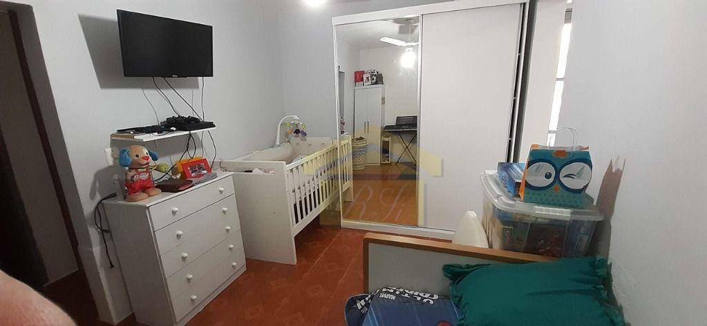 Sobrado à venda com 5 quartos, 210m² - Foto 18