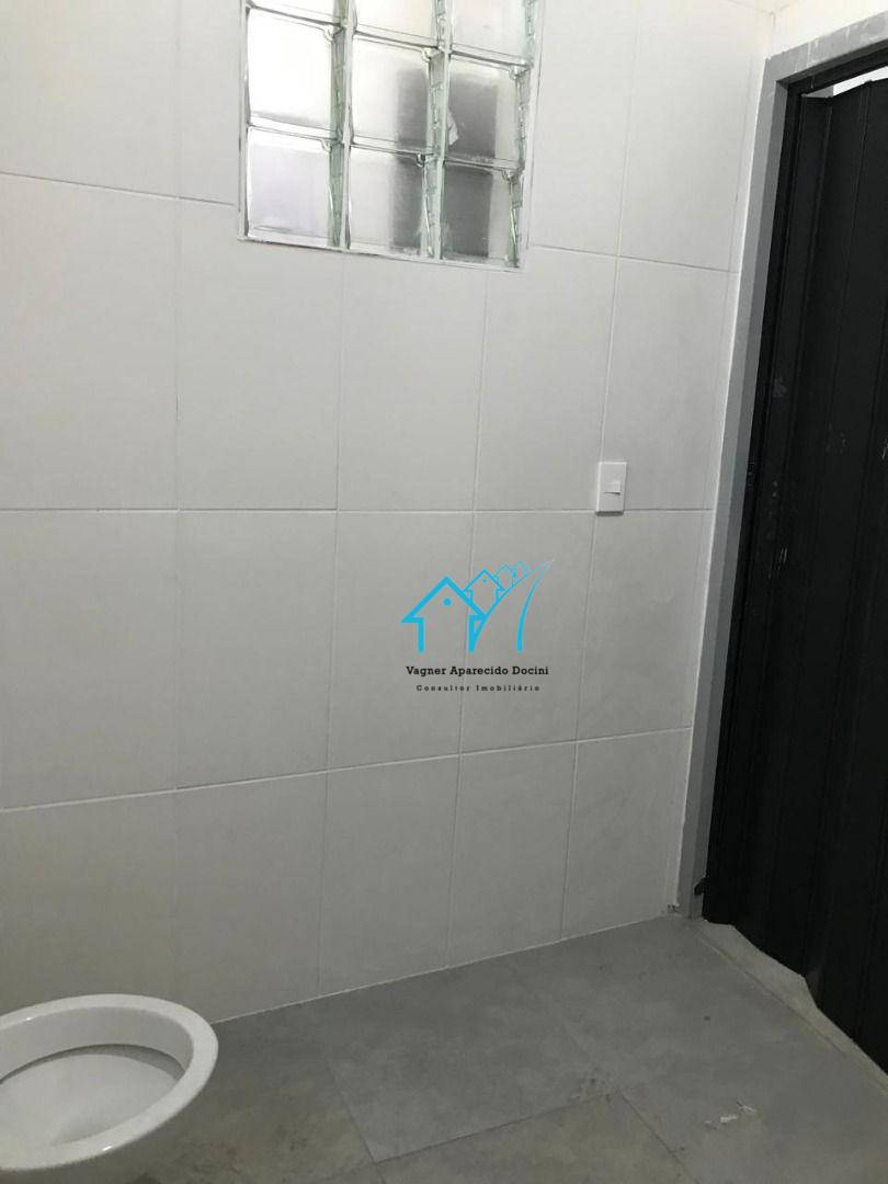 Depósito-Galpão-Armazém para alugar, 400m² - Foto 2