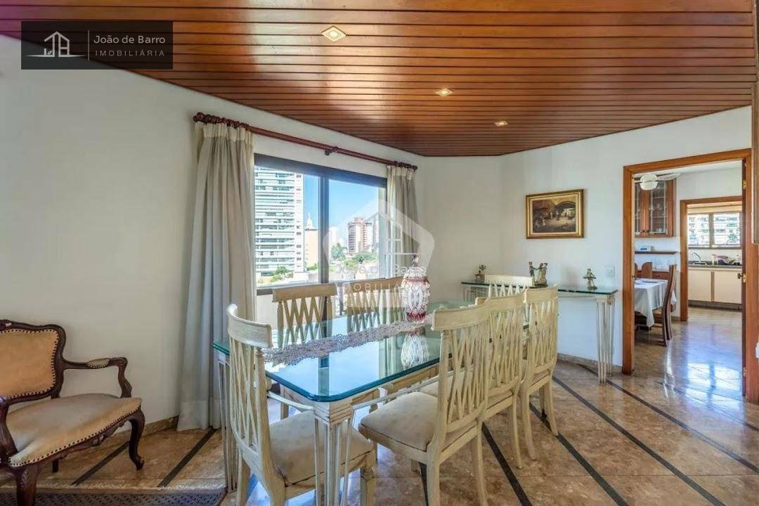 Apartamento à venda com 4 quartos, 225m² - Foto 3