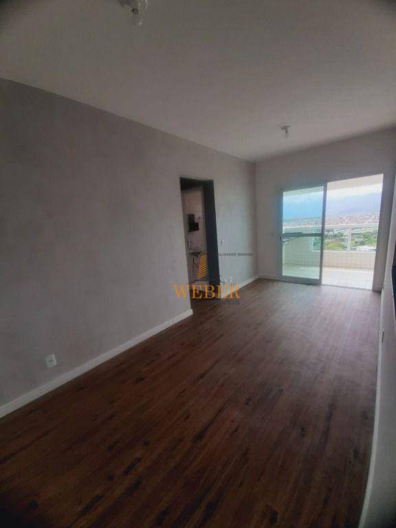 Apartamento à venda com 2 quartos, 69m² - Foto 5