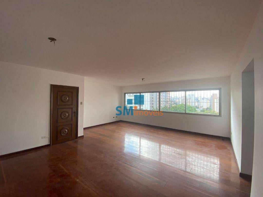 Apartamento à venda com 4 quartos, 234m² - Foto 1