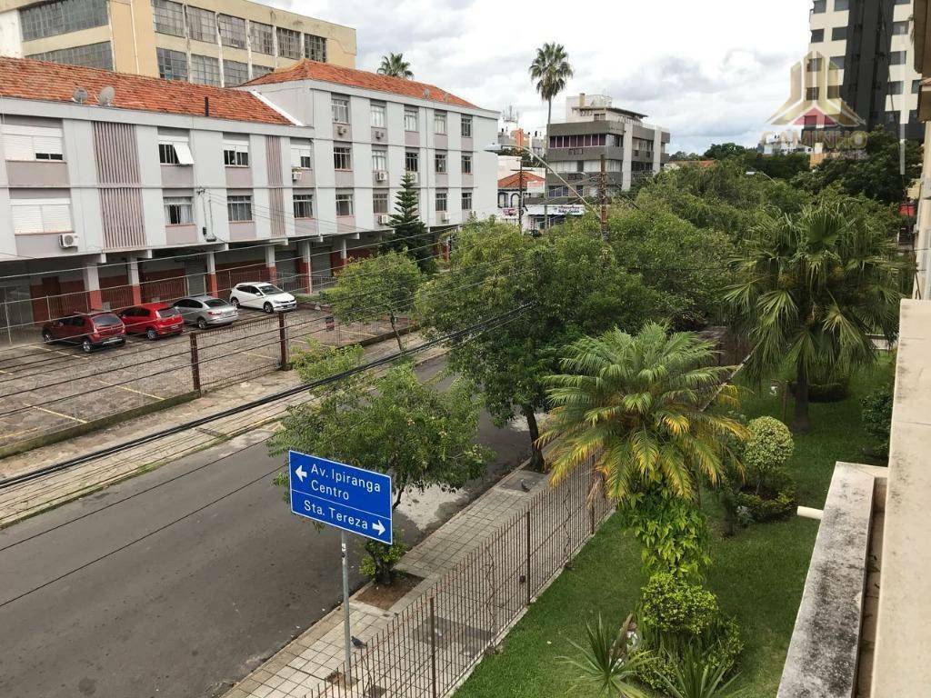 Apartamento à venda com 3 quartos, 143m² - Foto 5