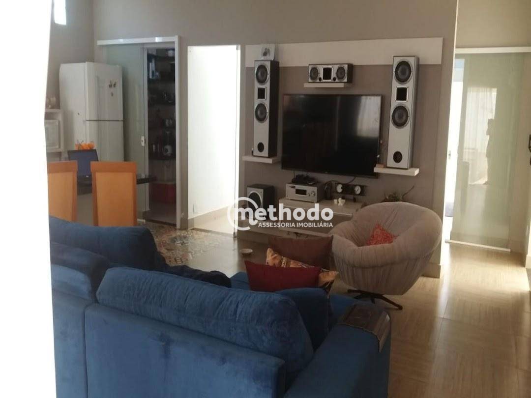 Chácara à venda com 2 quartos, 280m² - Foto 1