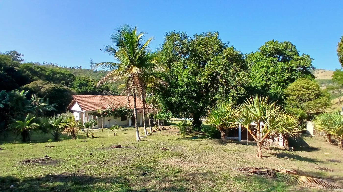 Fazenda à venda com 3 quartos, 100000m² - Foto 11