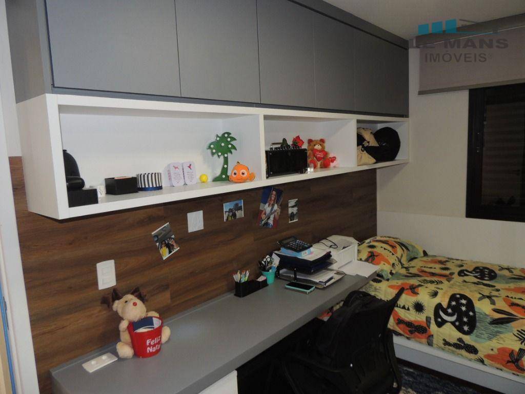 Apartamento à venda com 2 quartos, 60m² - Foto 19