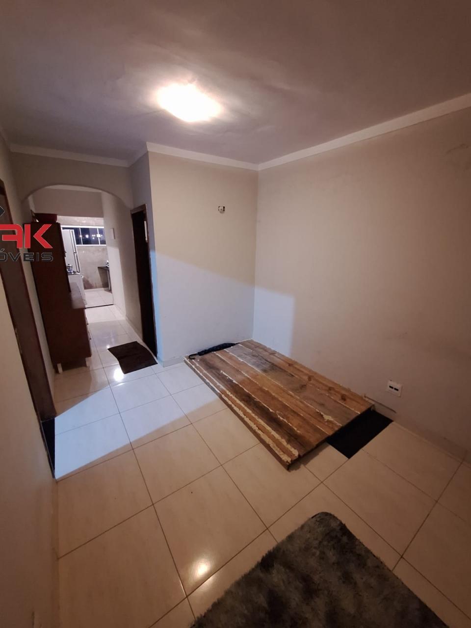 Casa à venda com 3 quartos, 161m² - Foto 4