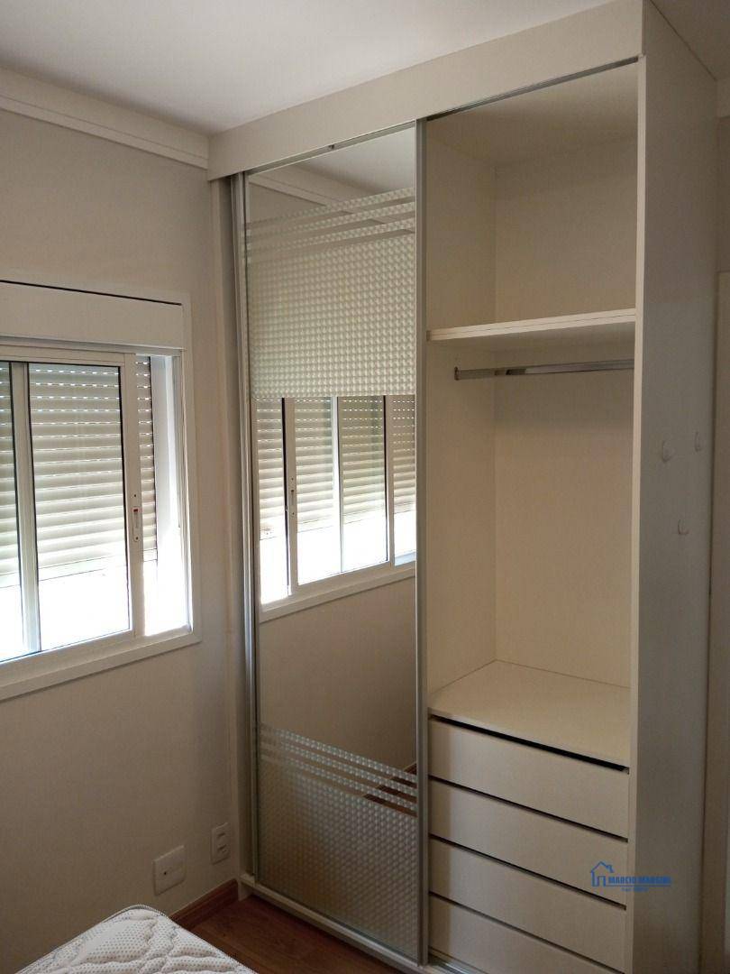 Apartamento à venda com 3 quartos, 137m² - Foto 12