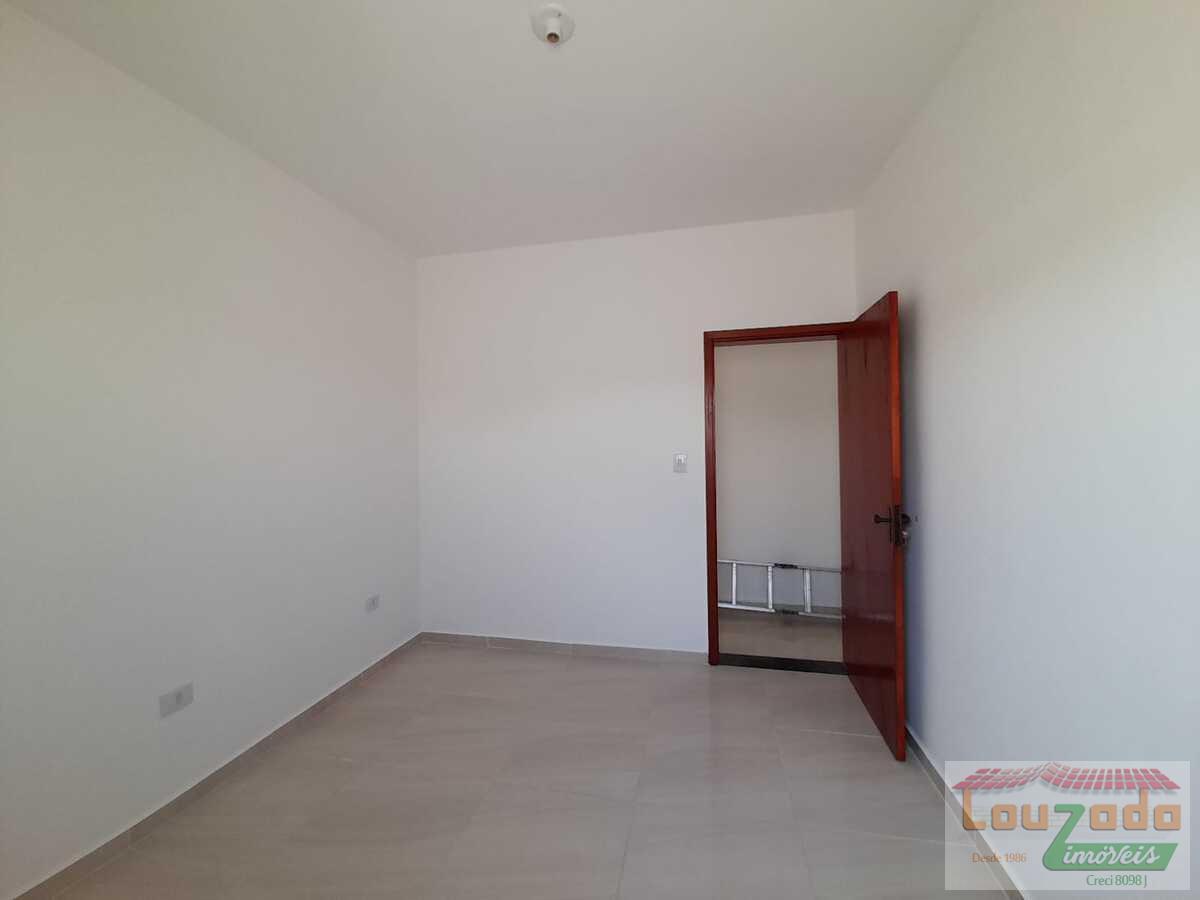 Casa à venda com 2 quartos, 150m² - Foto 11