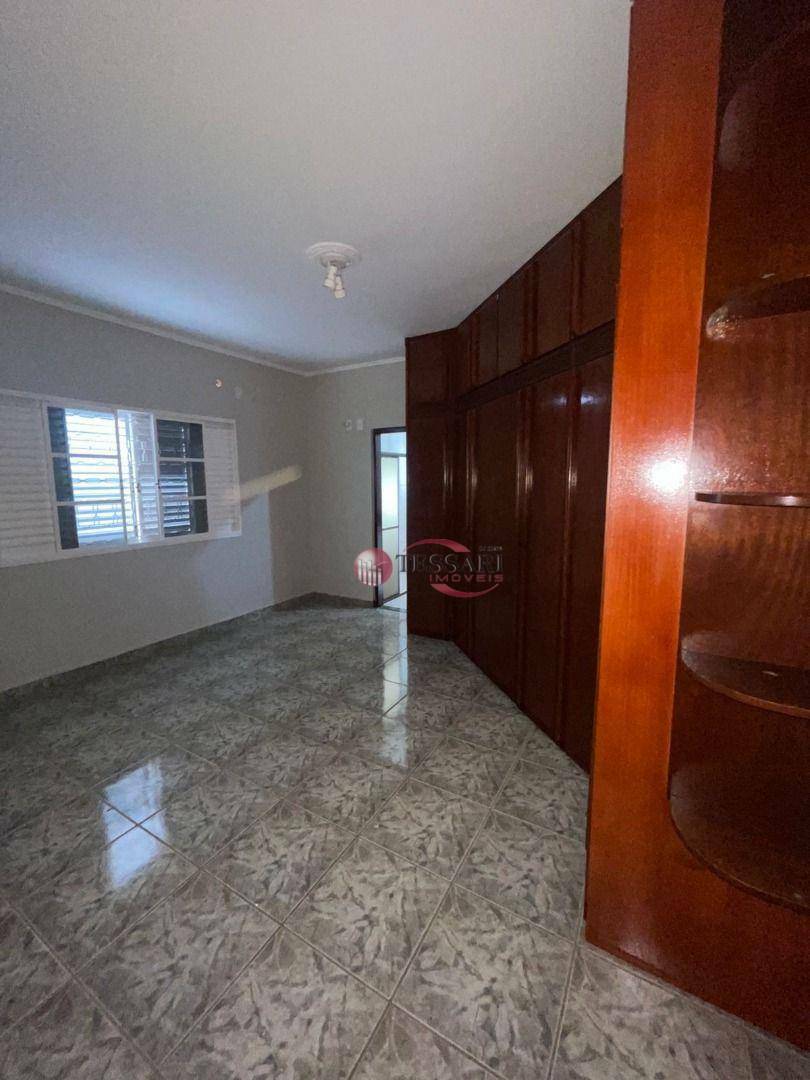 Casa à venda com 4 quartos, 290m² - Foto 7