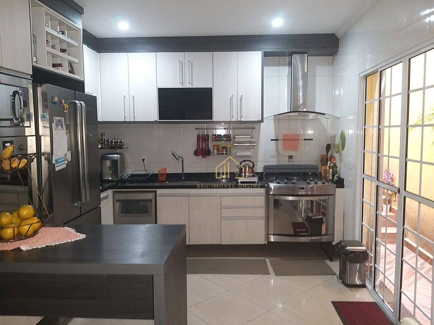 Sobrado à venda com 3 quartos, 220m² - Foto 19