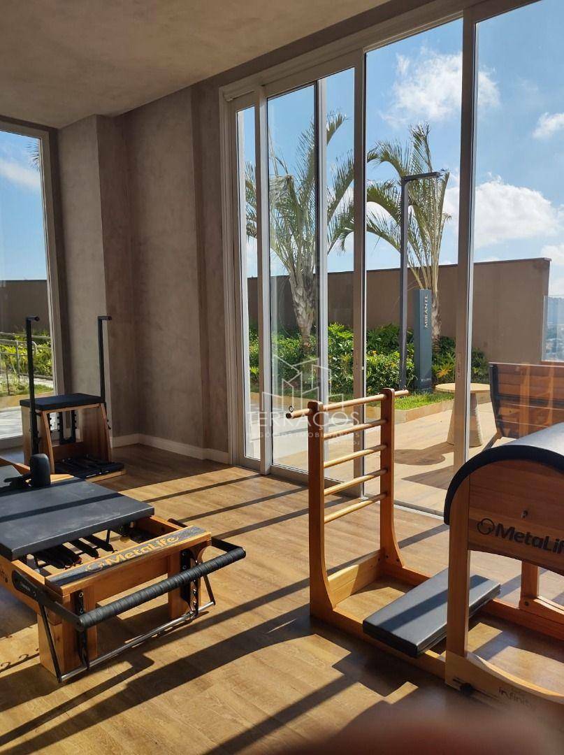 Apartamento à venda com 4 quartos, 175m² - Foto 37