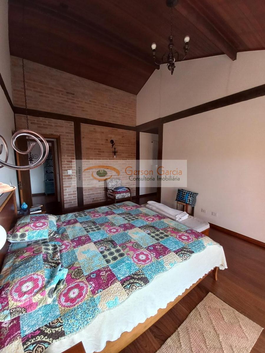 Casa de Condomínio para alugar com 4 quartos, 468m² - Foto 34