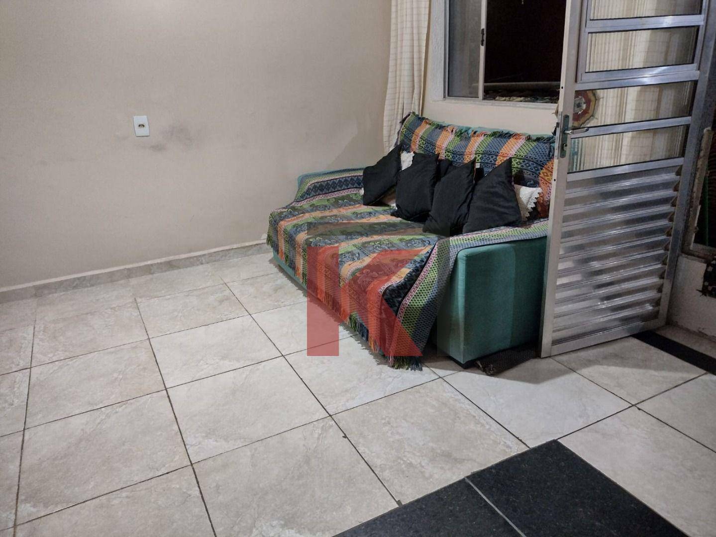 Casa à venda com 2 quartos, 100m² - Foto 6