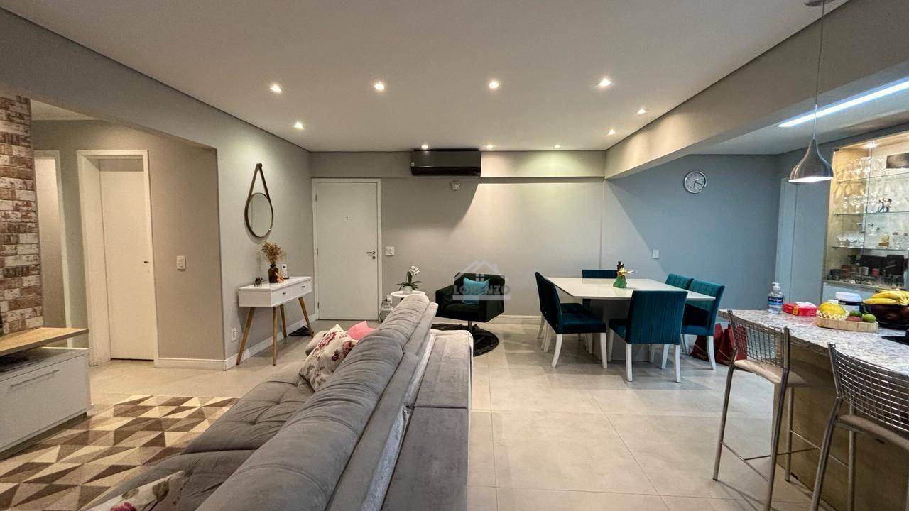 Apartamento à venda com 3 quartos, 126m² - Foto 1