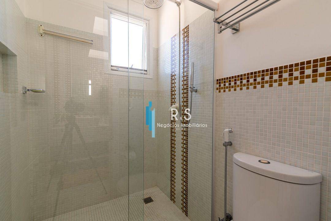 Casa à venda com 10 quartos, 1441m² - Foto 32