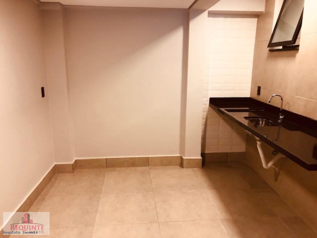 Apartamento para alugar com 1 quarto, 40m² - Foto 4